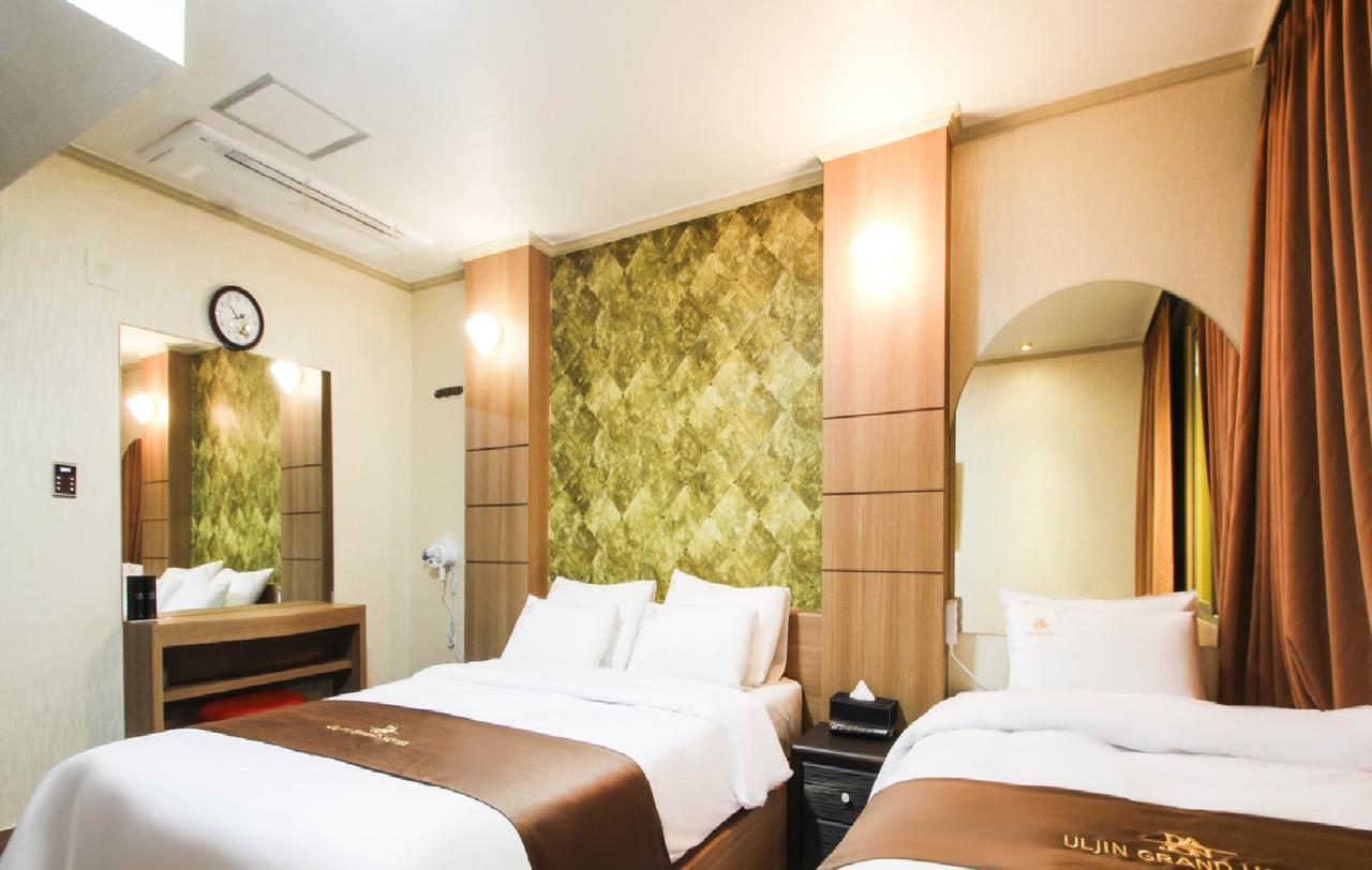 Uljin Grand Hotel Exterior photo